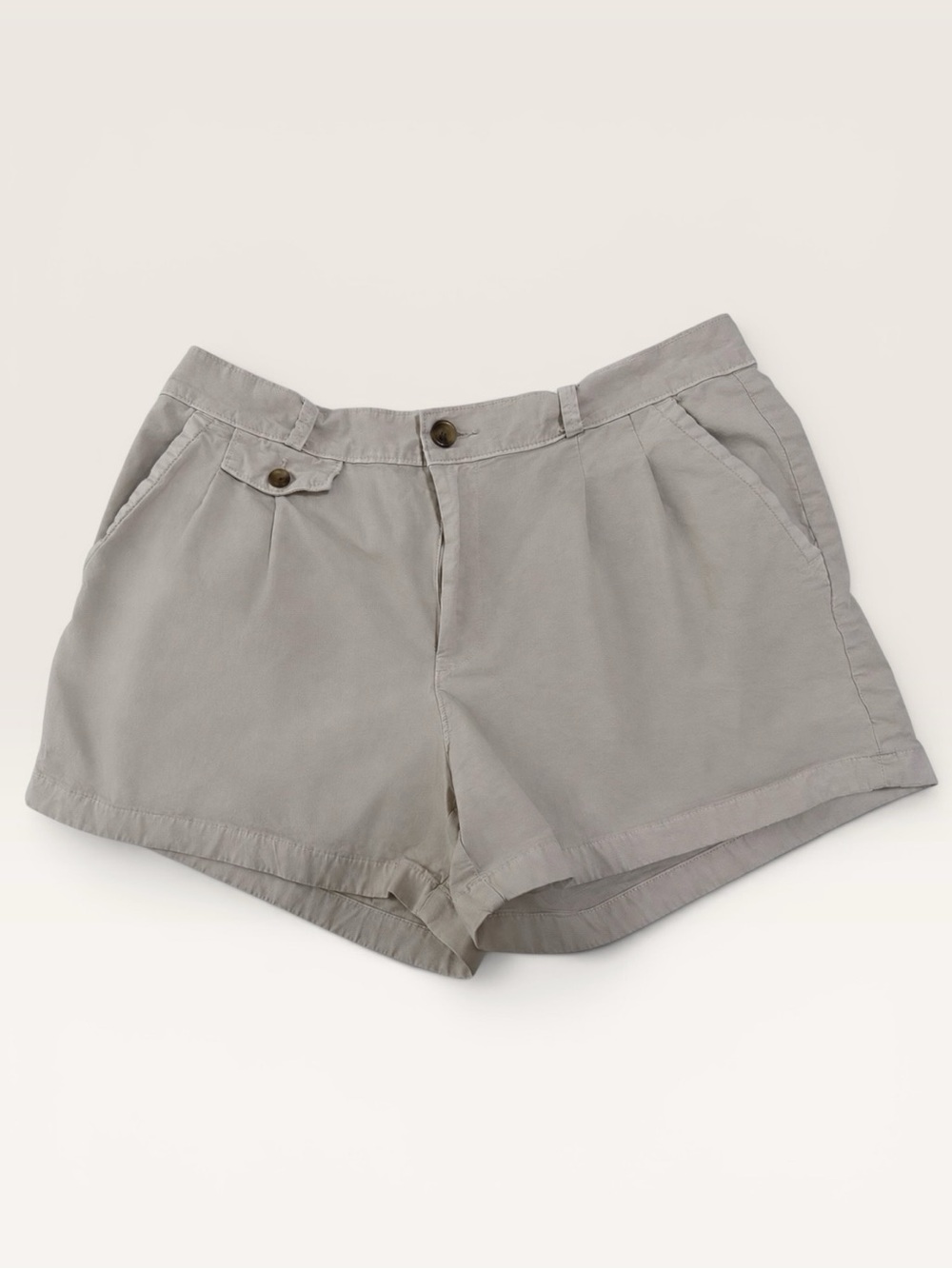 American Eagle Women’s Stretch Khaki Chino Shorts Size 12
